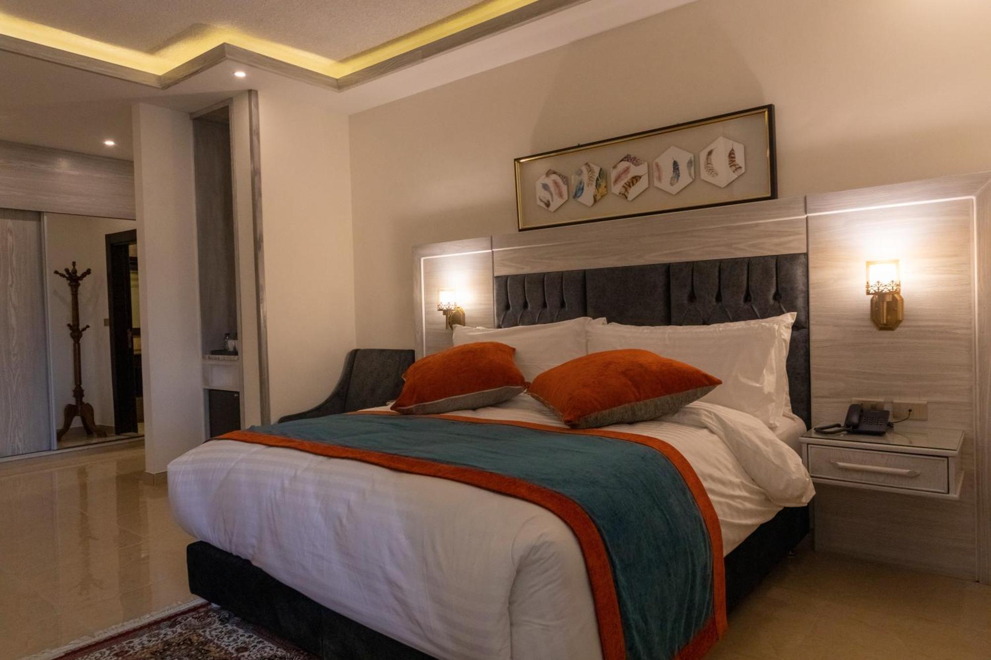 Petra Canyon Hotel ワディ・ムーサ エクステリア 写真